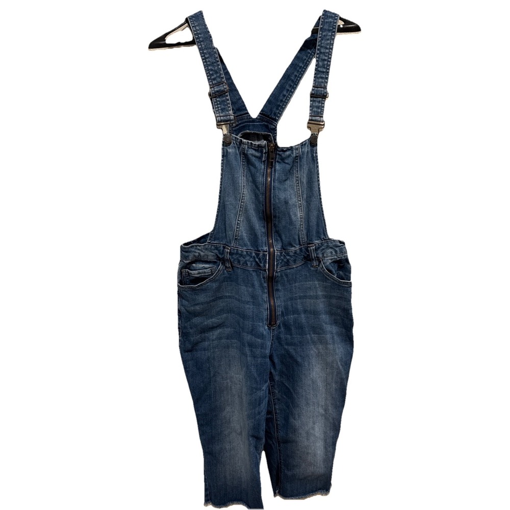 Refuge Overalls medium wash denim Raw Hem Knee Cutoffs Size 16 Distressed Zip Up